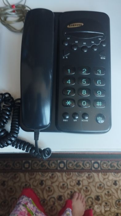 Телефон Samsung  и  Mock tel KXT 2000