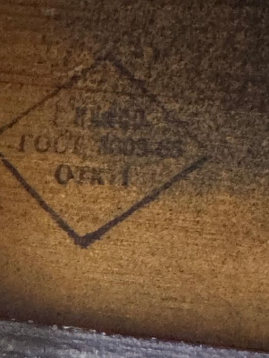 Продам часы каминные Янтарь с боем