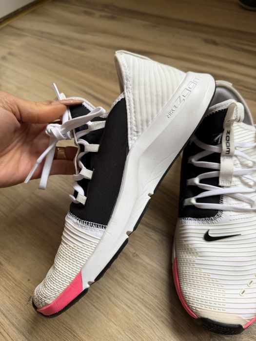 Оригинални дамски маратонки Nike WMNS AIR ZOOM ELEVATE! 39 н