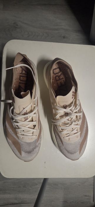 Pantofi sport marca adidas originali