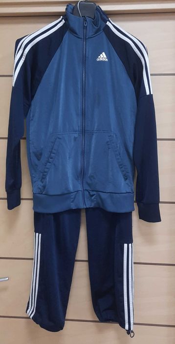 Adidas-Много Запазен