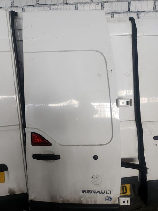 Uși spate Fața Renault Master