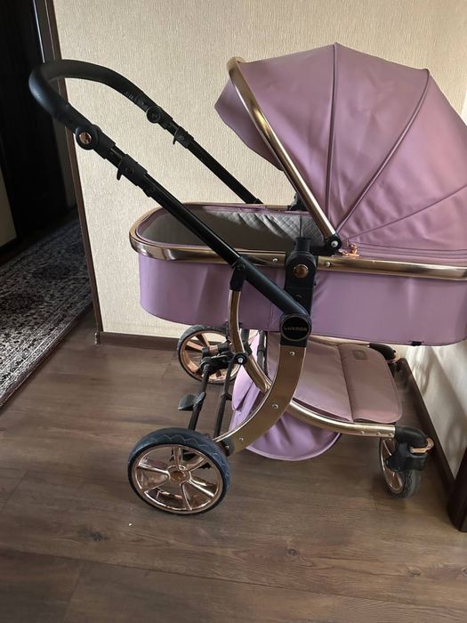 Продается коляска срочно!