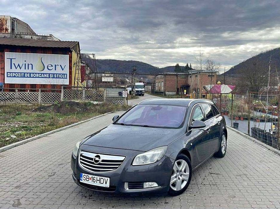 opel insignia 2010