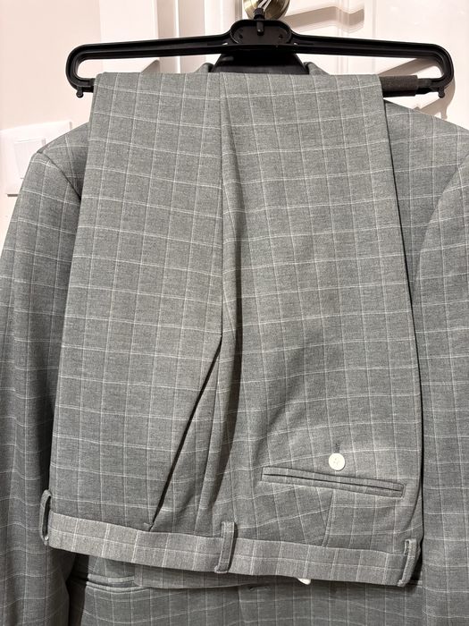 Costum barbati McNeal