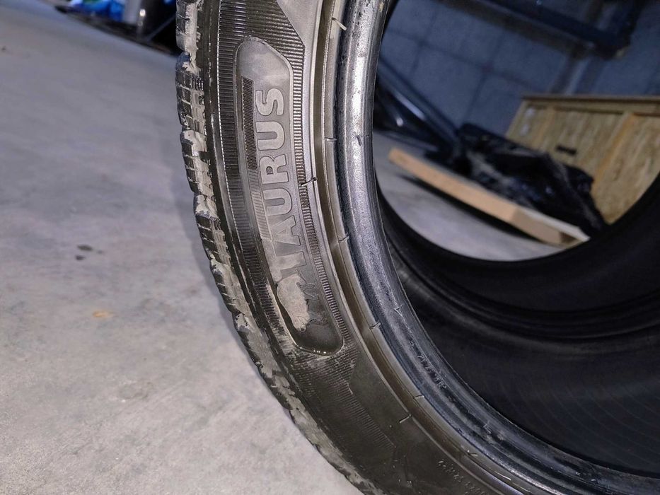 Vand anvelop Taurus Winter 215/45/R17 91V