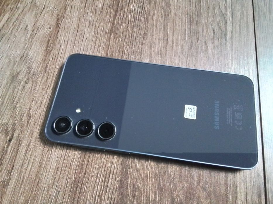 Samsung A55 5G/ 1г. гаранция/