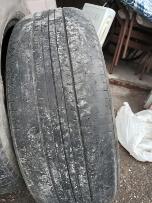 Продам 4 шины 215/60/16