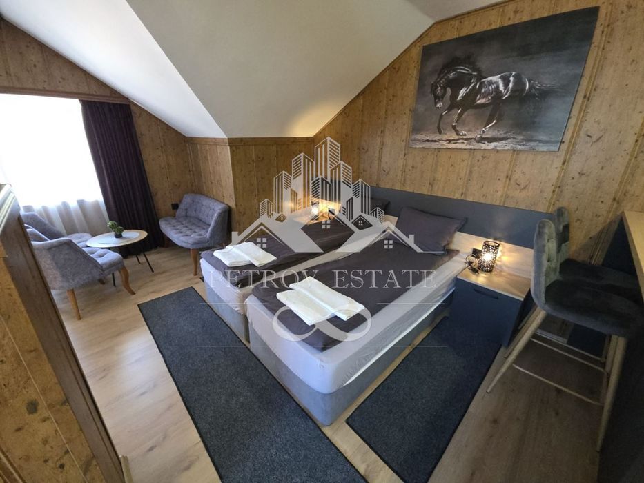 Продава се Хотел в Батак - 560 кв.м за 677 €/кв.м - Снимка #7