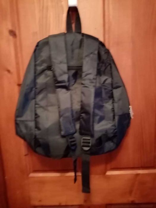 Rucsac nou negru