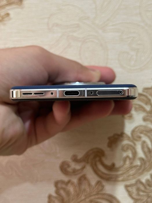 OnePlus 13 16/512 550$