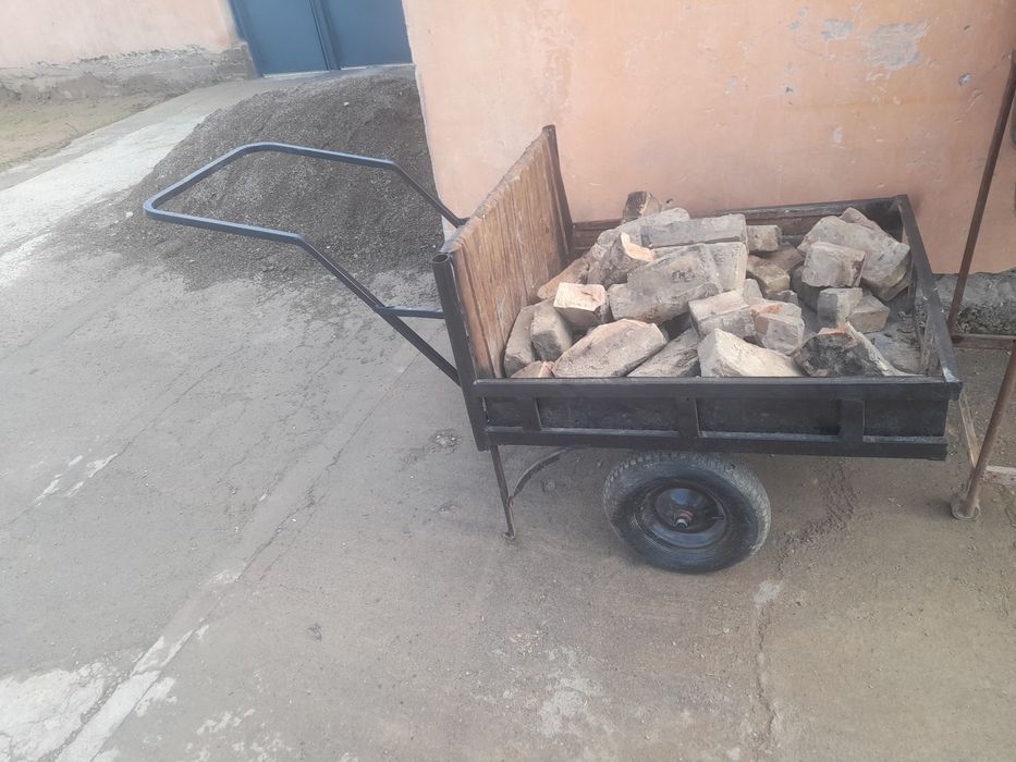 Гэлектро плита сатылады обмен бар