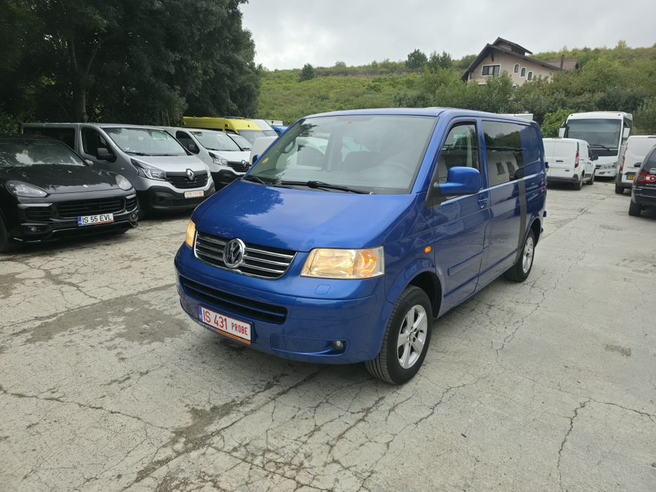 Volkswagen Transporter T5 5locuri 2007 2.5TDI  131CP EURO4 Livrare