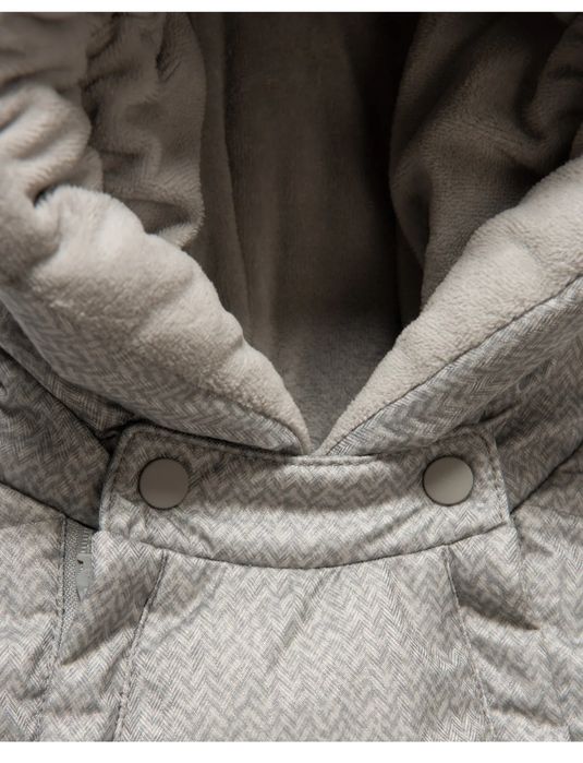 Продам детский комбинезон