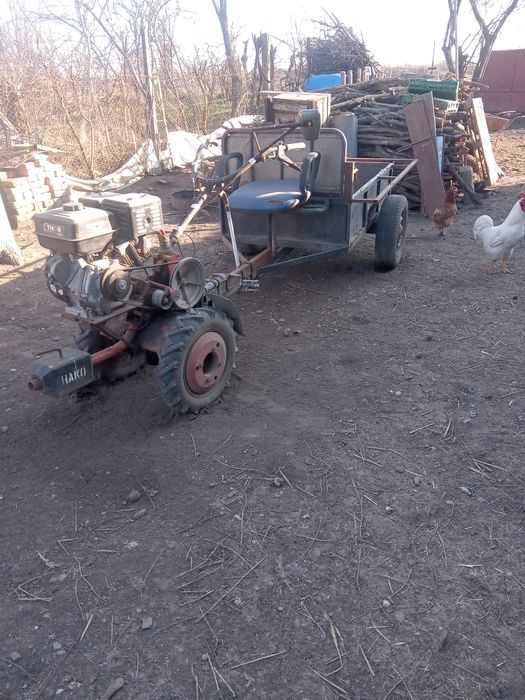Motocultor de 13 cai se vinde cu remorcuta.   Nu răspuns la mesaje!