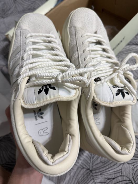 Новые кроссовки Adidas Bad Bunny