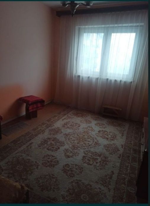 Vand apartament  4 camere