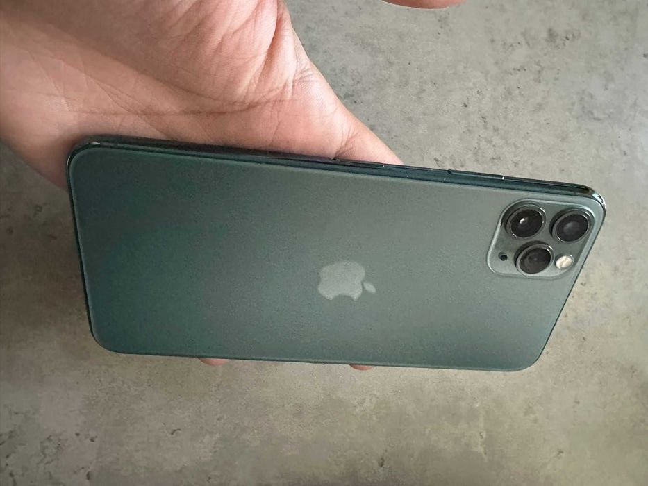 Iphone 11 Pro MAX 256 GB 100% Baterie Liber de retea Impecabil