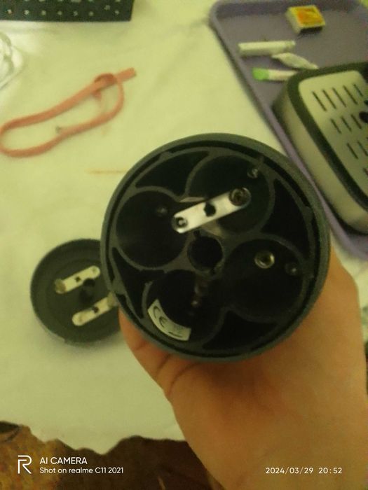 Лампа с компас за къмпинг