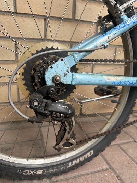 Продам велосипед Giant areva 2 24v2
