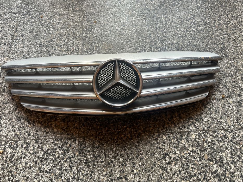 Решетка маска за Mercedes B class W245