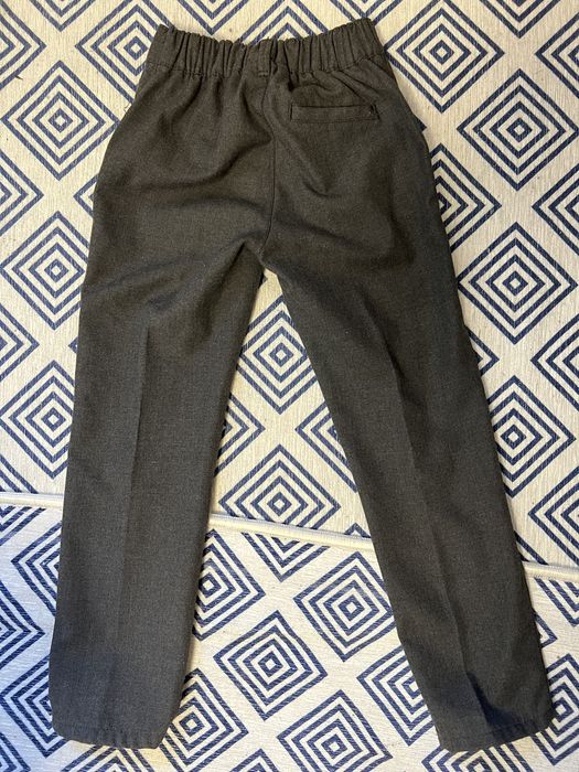 Pantalon baieti 6-7 ani