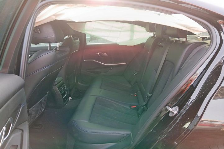 Dezmembrez BMW Seria 3 G20