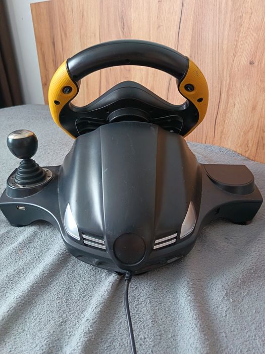 Volan Gaming myria MG7400