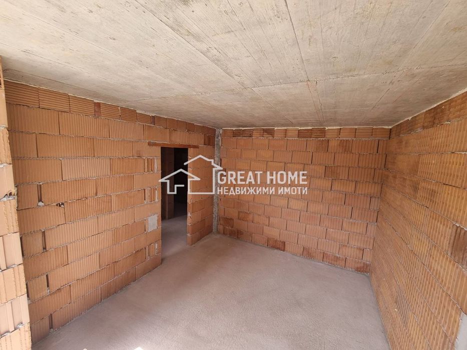 Продава се Двустаен апартамент в Търговище, Боровец - 67 кв.м за 638 €/кв.м - Снимка #2