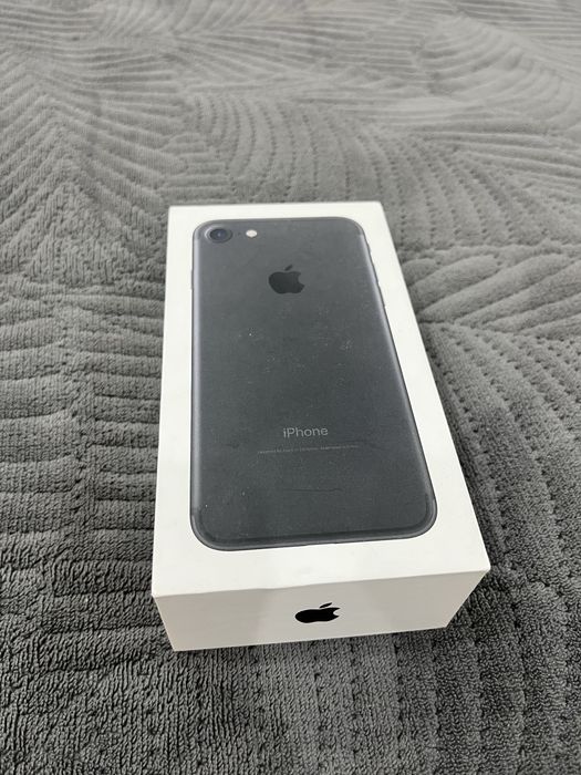 Айфон (iphone) 7