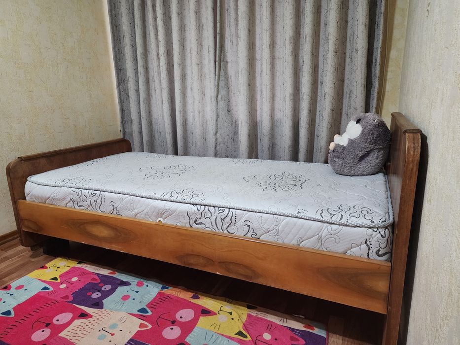 Продам мебель в спальню