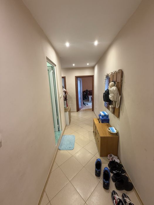 Продава се Тристаен апартамент в Пловдив, Младежки Хълм - 86 кв.м за 2210 €/кв.м - Снимка #8