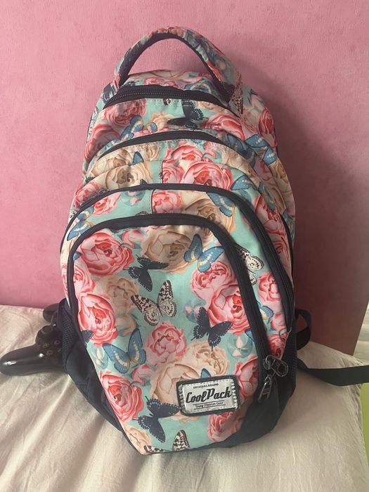 Ученическа раница cool pack много запазена