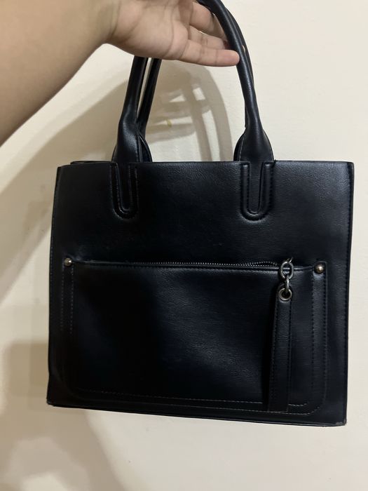 Женская сумка черная