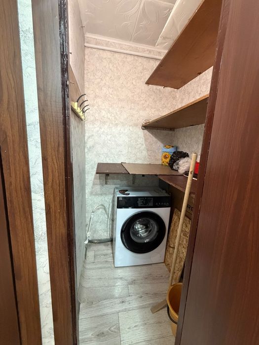 Продаю 2 комнатную квартиру в старом городе ру