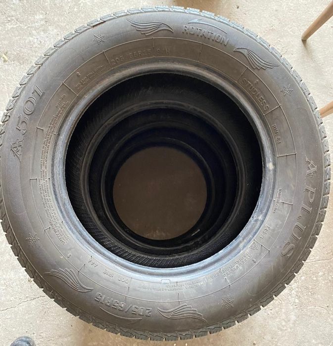Продам шины R15 205/65