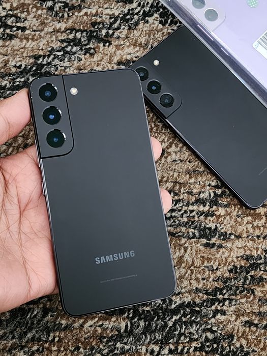 Samsung  S22 5G 8/256gb