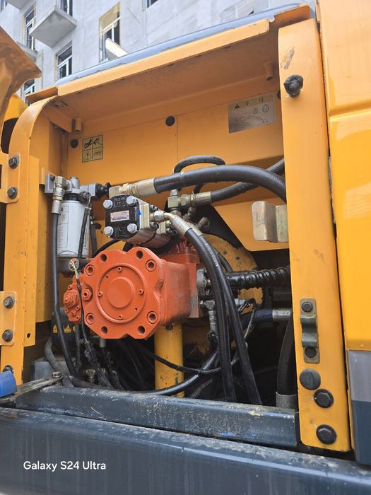 Ekskavator sotiladi!!!