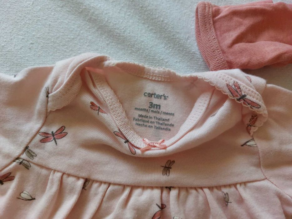 Бебешки анти стрес пелени и пижами Carter's