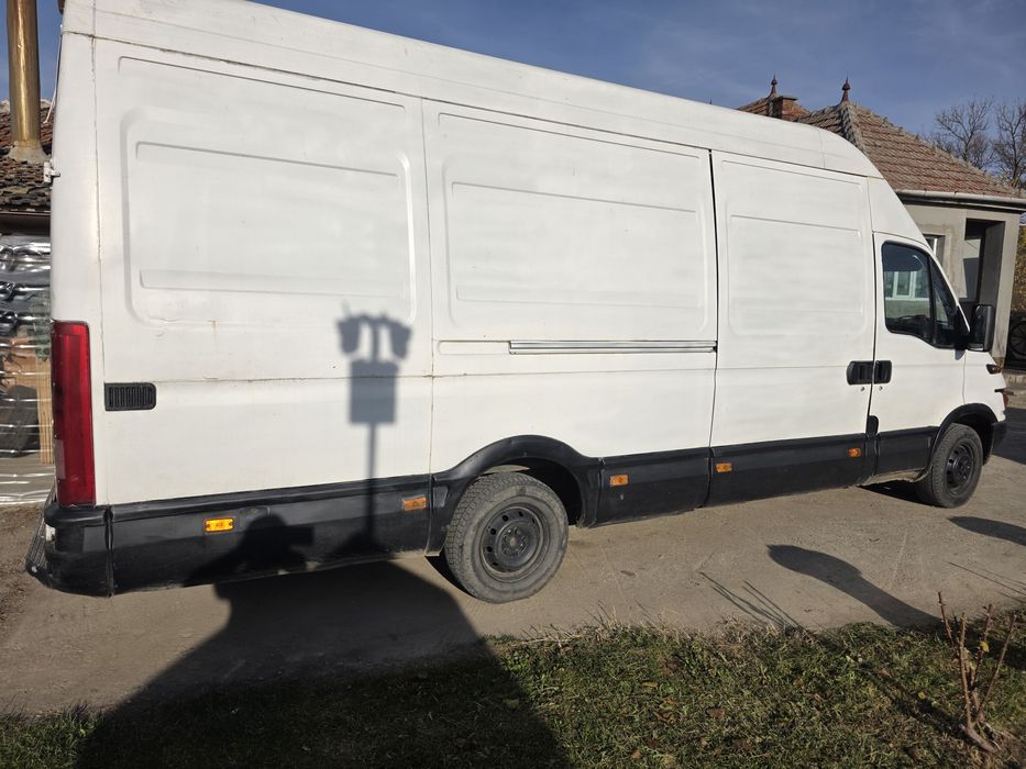 Vand sau schimb iveco daily