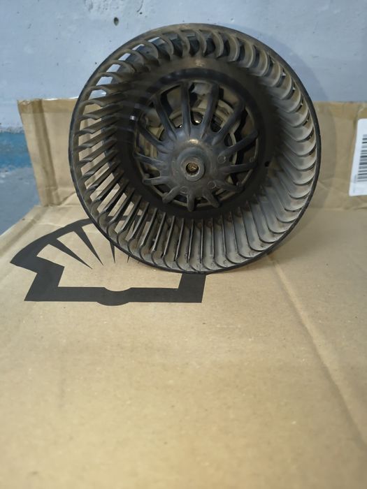 Моторчики печки отопителя салона