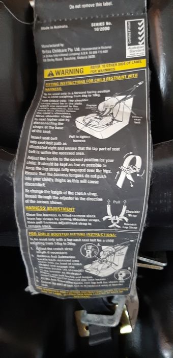 Столче за кола за деца от 14 до 26 кг