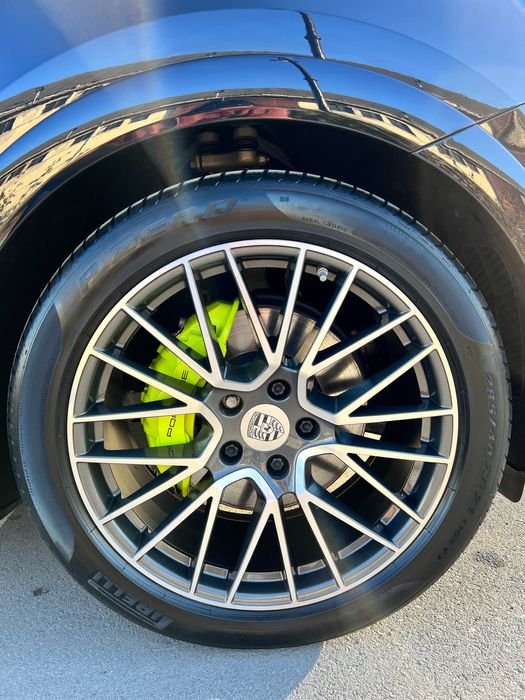 Porsche Cayenne E-Hybrid 580 bhp | Akrap | Pano | Soft | Air | Burmstr