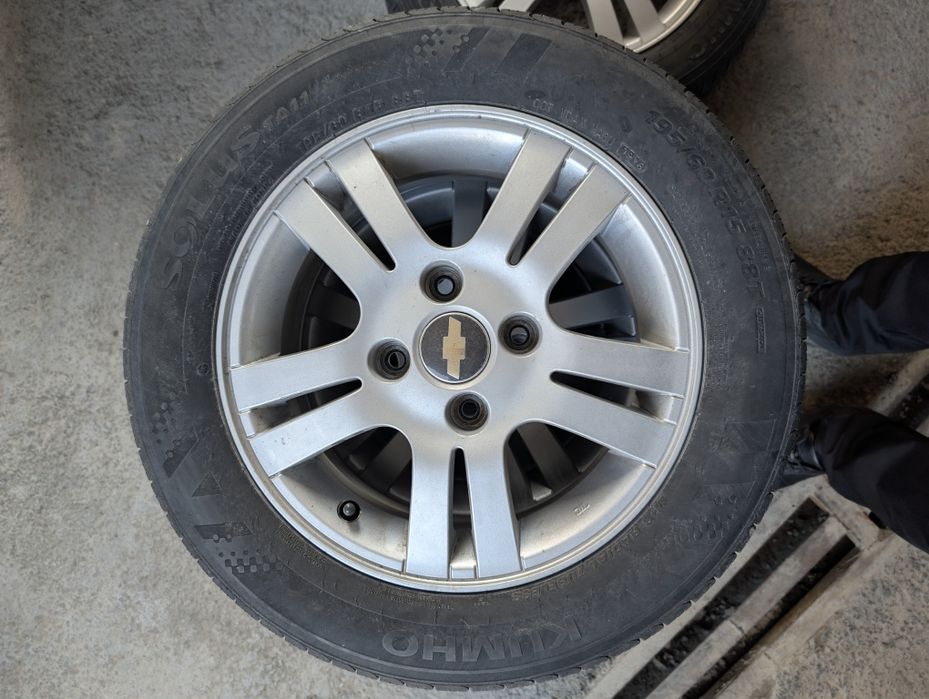 R15 lacetti  3 poz Kumho