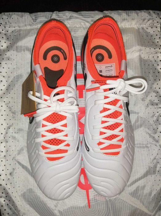 Бутонки Nike Tiempo