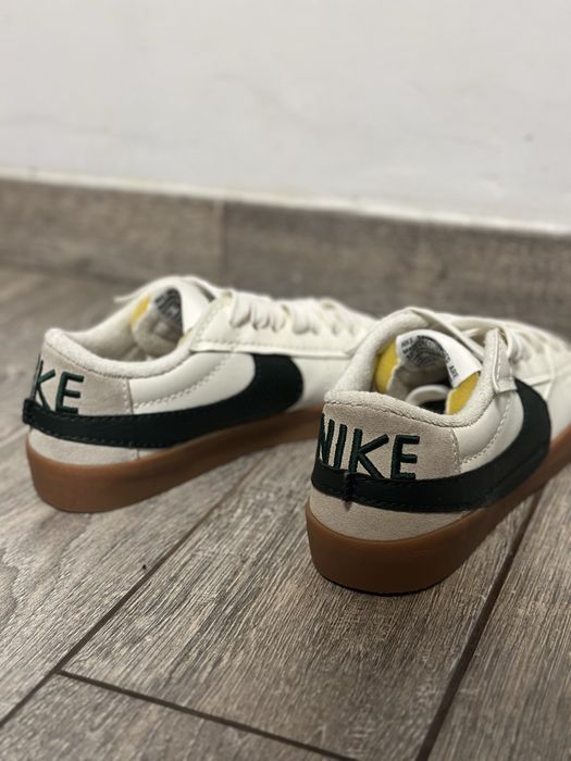 Teniși NIKE blazer