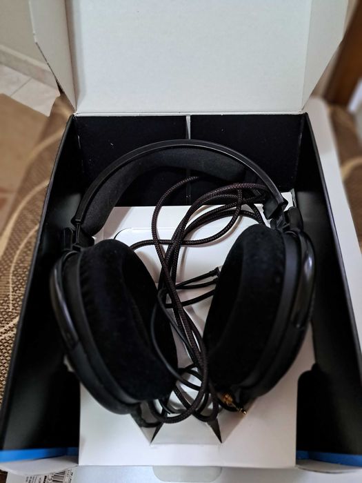 Massdrop x Sennheiser HD58x