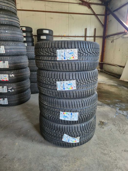 4 Anvelope M+S IARNA - 245/40/19 98V XL - Hankook Winter I*CEPT EVO 2 HRS Run-Flat - NOU - DOT 2023 !