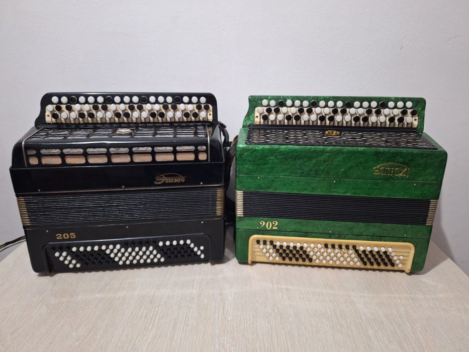 Продаётся баяный 100 тысячи