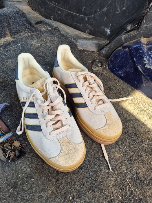 Adidas gazelle bold